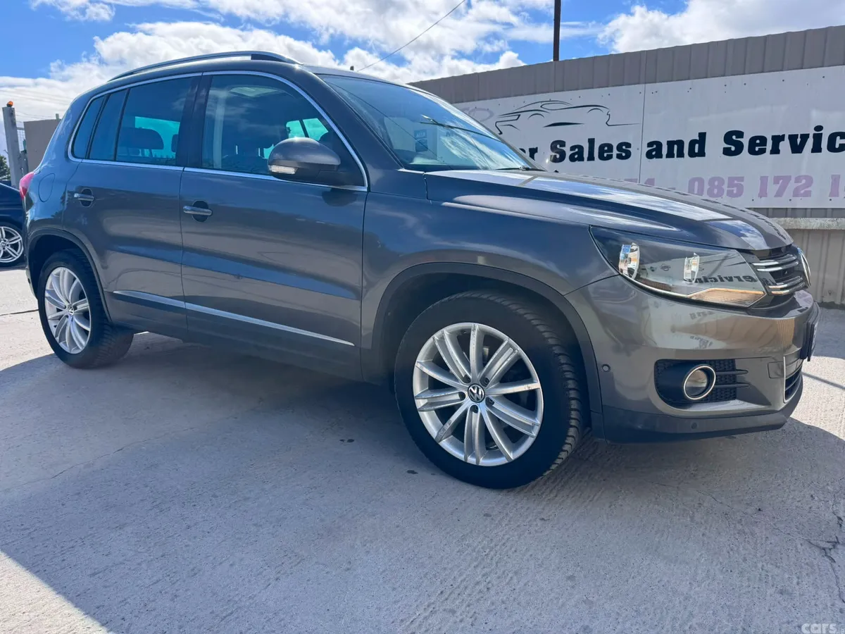 Volkswagen Tiguan SUV, Diesel, 2016, Grey