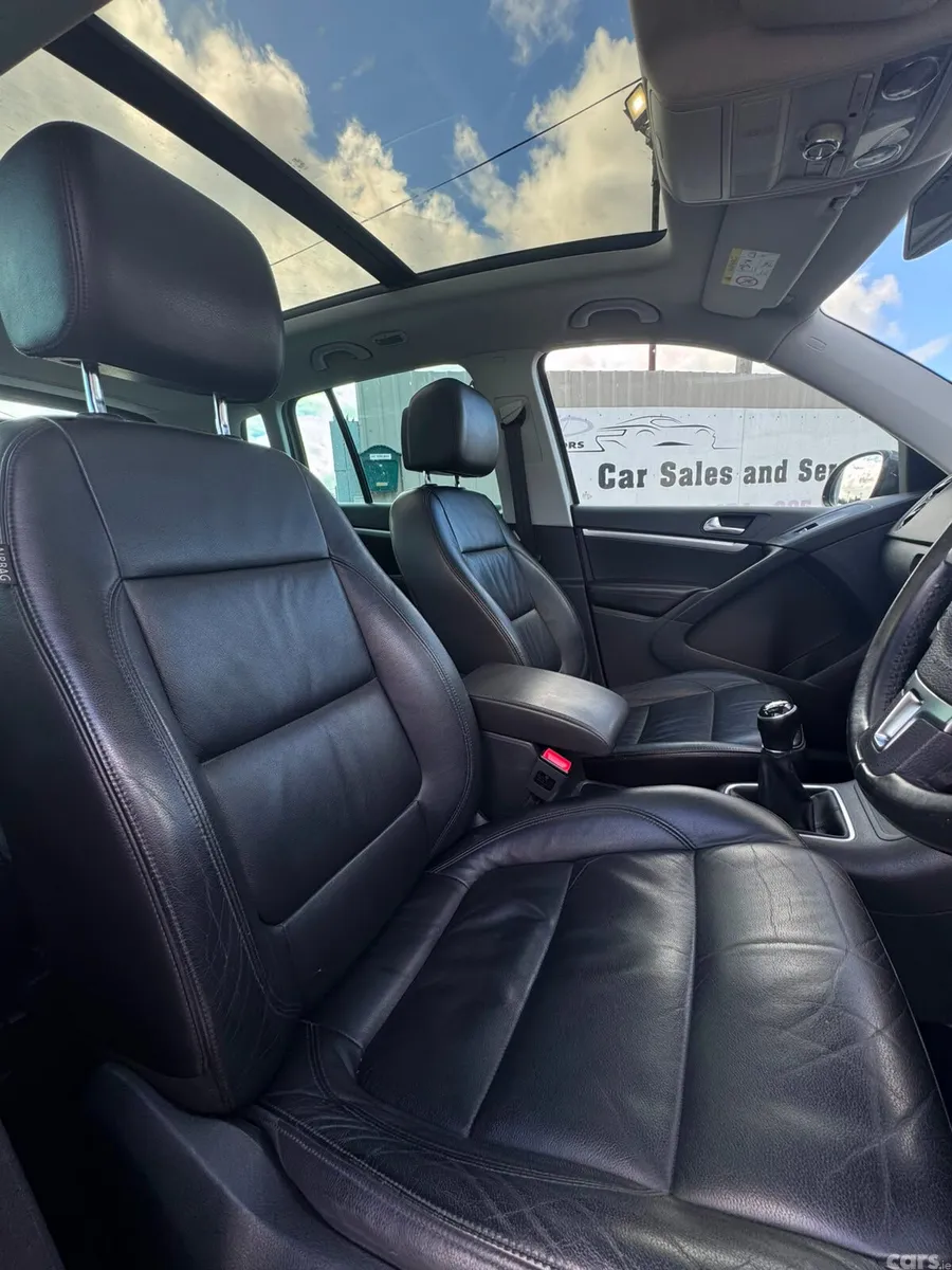 Volkswagen Tiguan SUV, Diesel, 2016, Grey