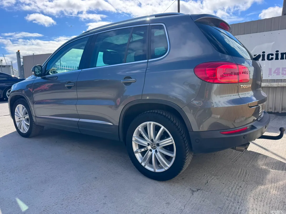 Volkswagen Tiguan SUV, Diesel, 2016, Grey
