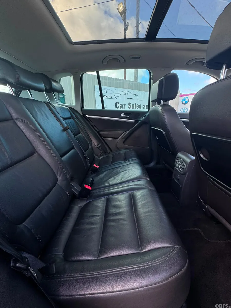 Volkswagen Tiguan SUV, Diesel, 2016, Grey