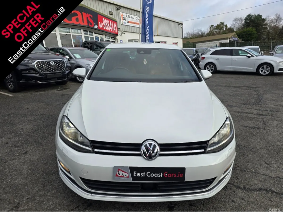 Volkswagen Golf Hatchback, Petrol, 2014, White