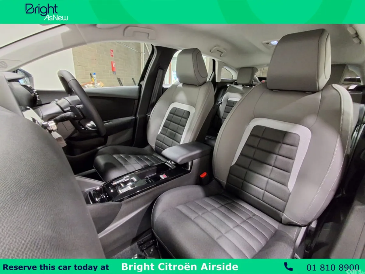 Citroen C4 Hatchback, Petrol, 2026, Black