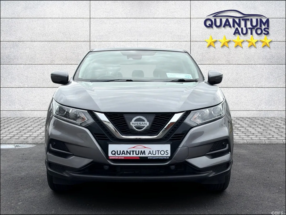 Nissan Qashqai SUV, Diesel, 2018, Grey