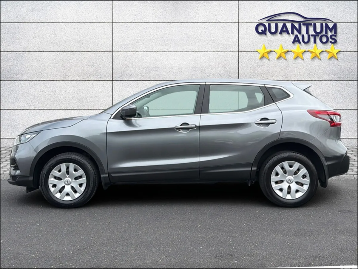 Nissan Qashqai SUV, Diesel, 2018, Grey