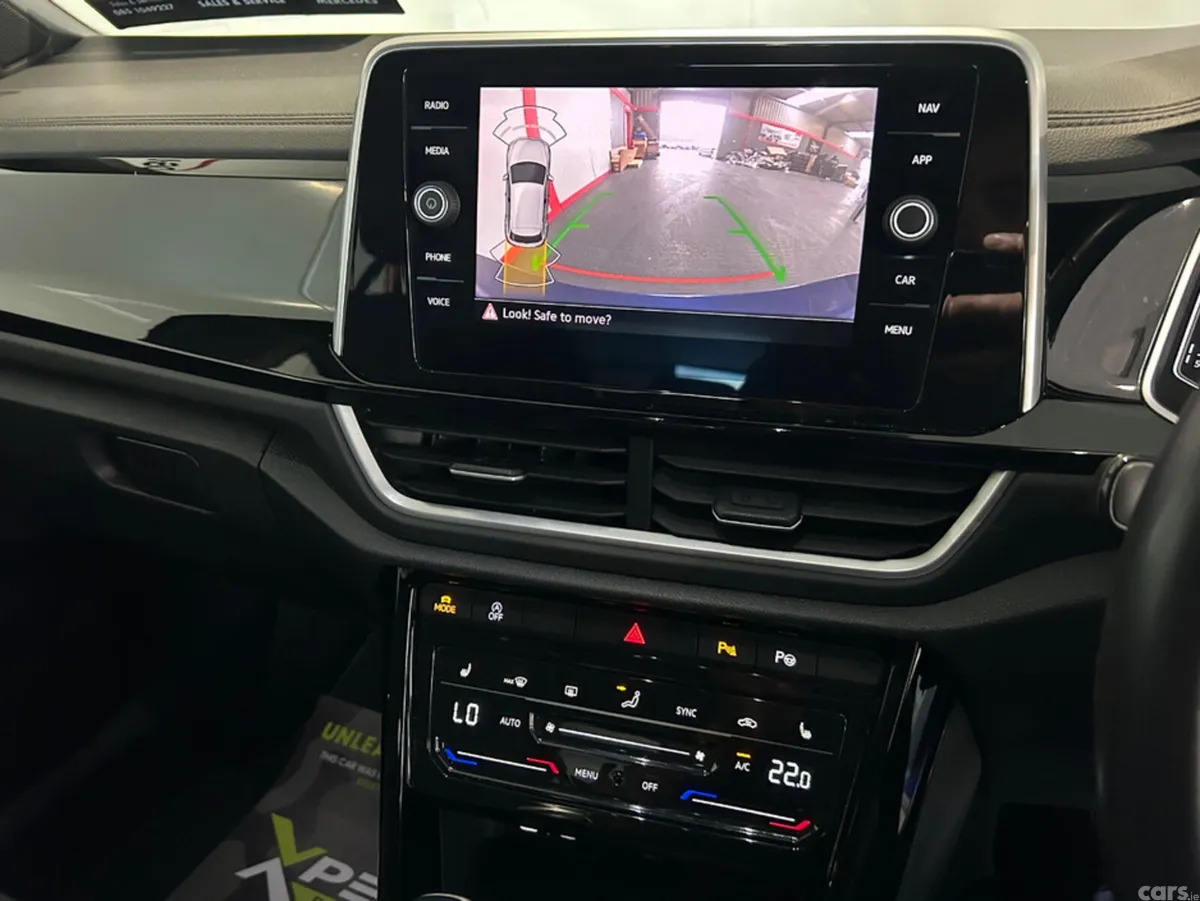 Volkswagen T-Roc SUV, Diesel, 2023, Blue