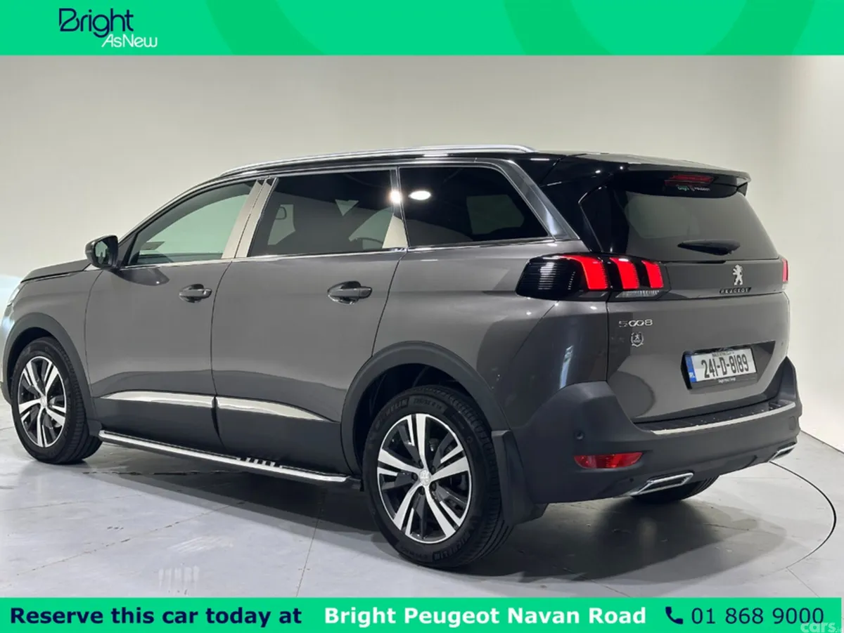 Peugeot 5008 MPV, Diesel, 2024, Grey