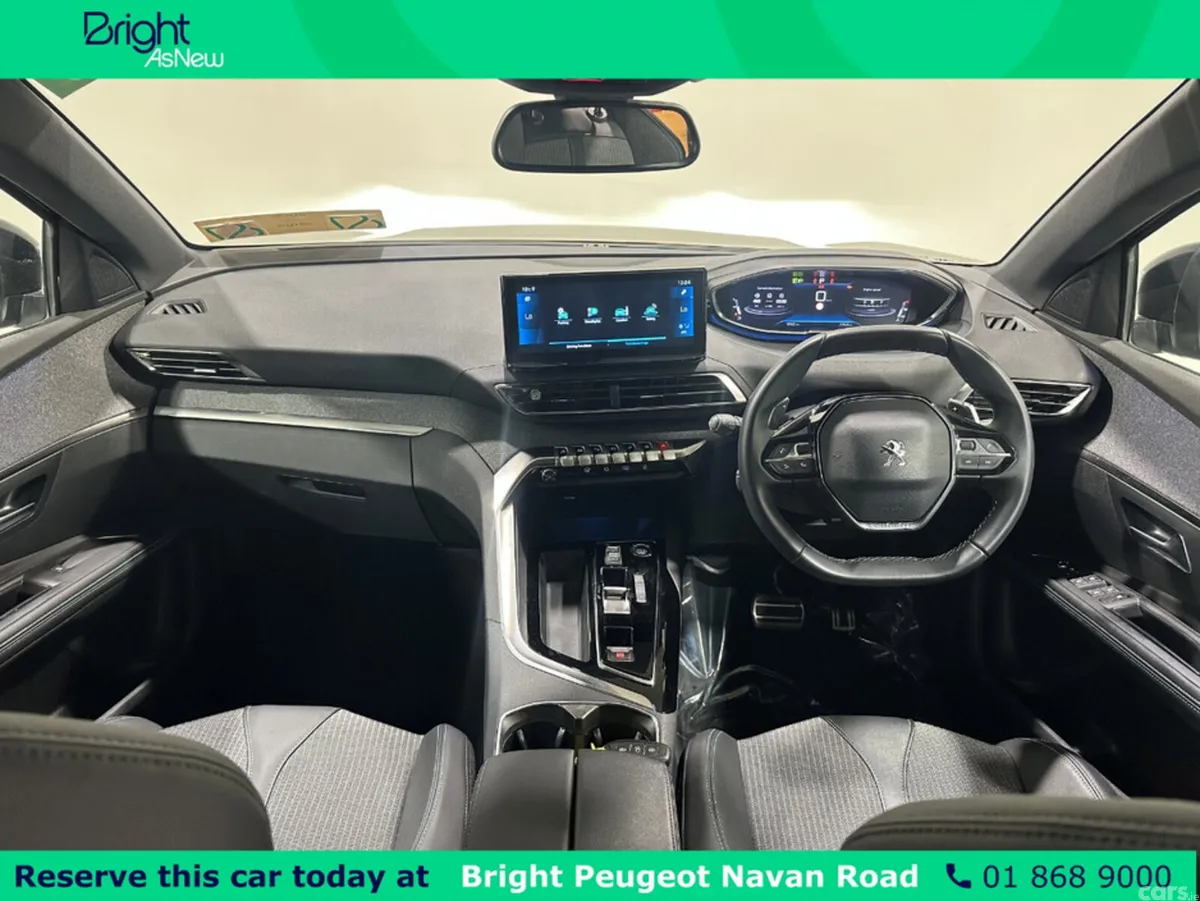 Peugeot 5008 MPV, Diesel, 2024, Grey