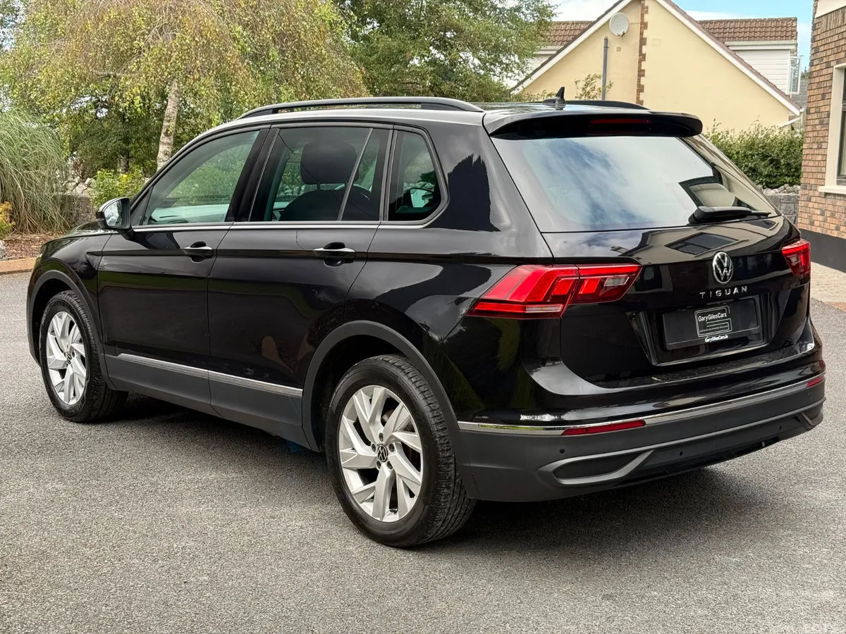 Volkswagen Tiguan SUV, Diesel, 2023, Black