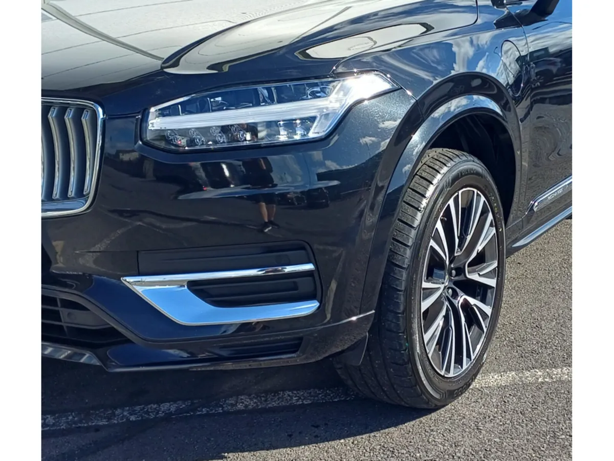 Volvo XC90 MPV, Petrol Plug-in Hybrid, 2023, Black