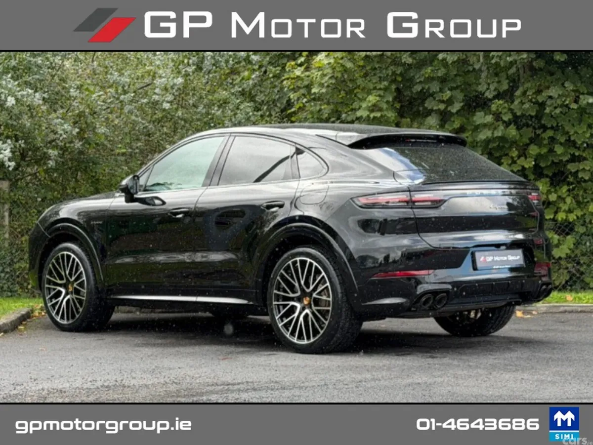 Porsche Cayenne Coupe, Petrol Plug-in Hybrid, 2022, Black