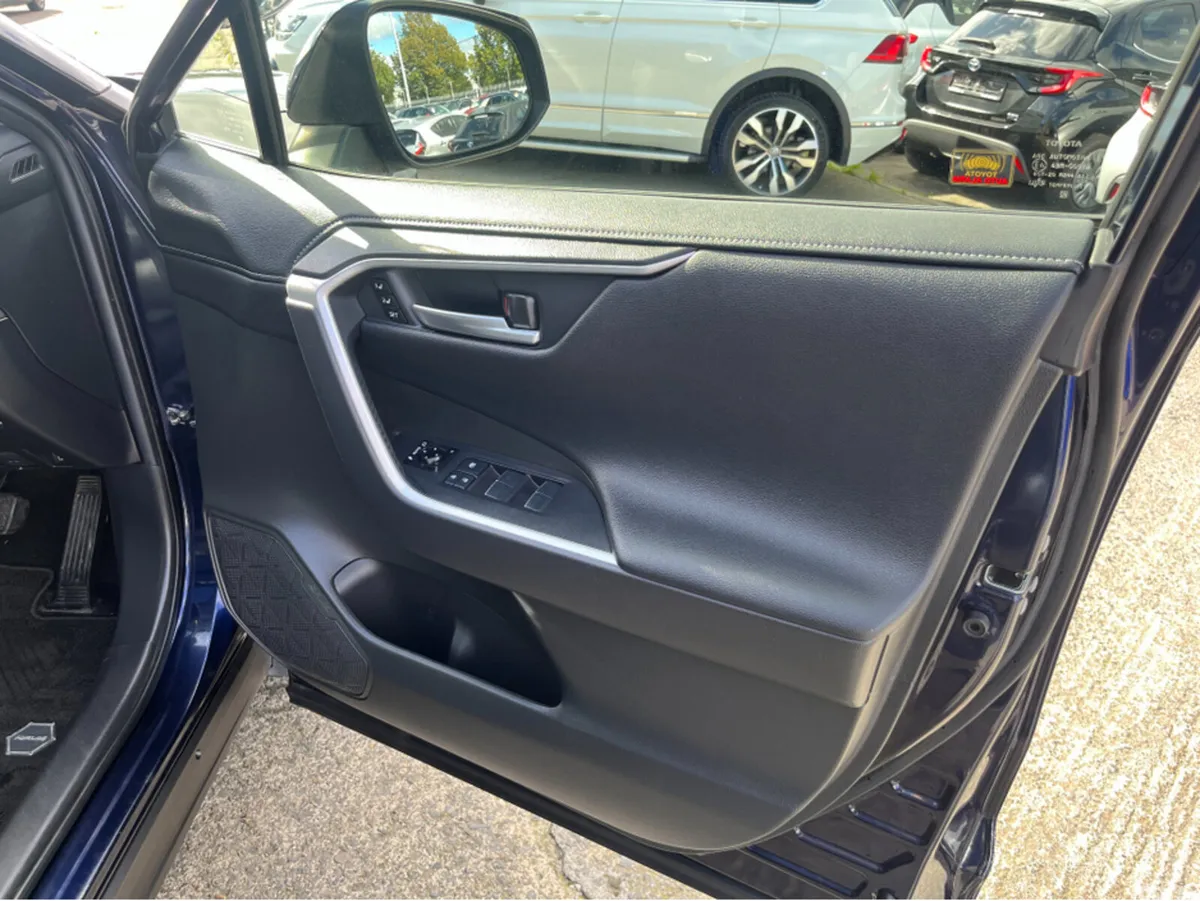 Toyota RAV4 SUV, Petrol Hybrid, 2020, Blue