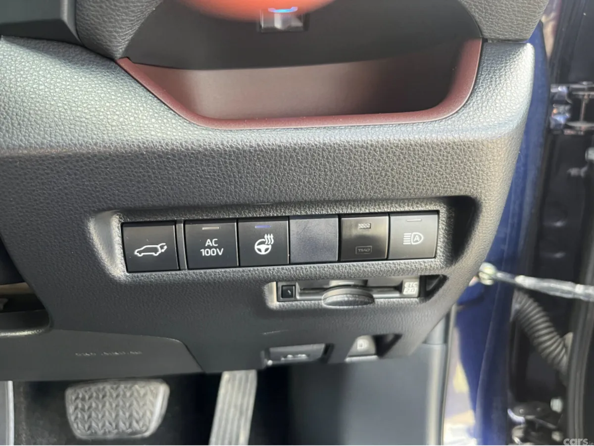 Toyota RAV4 SUV, Petrol Hybrid, 2020, Blue