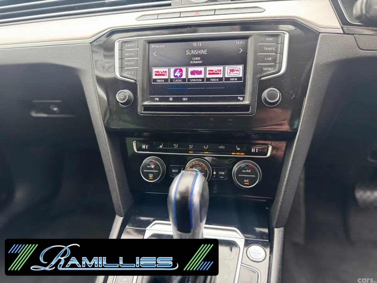 Volkswagen Passat Saloon, Petrol Plug-in Hybrid, 2017, Grey