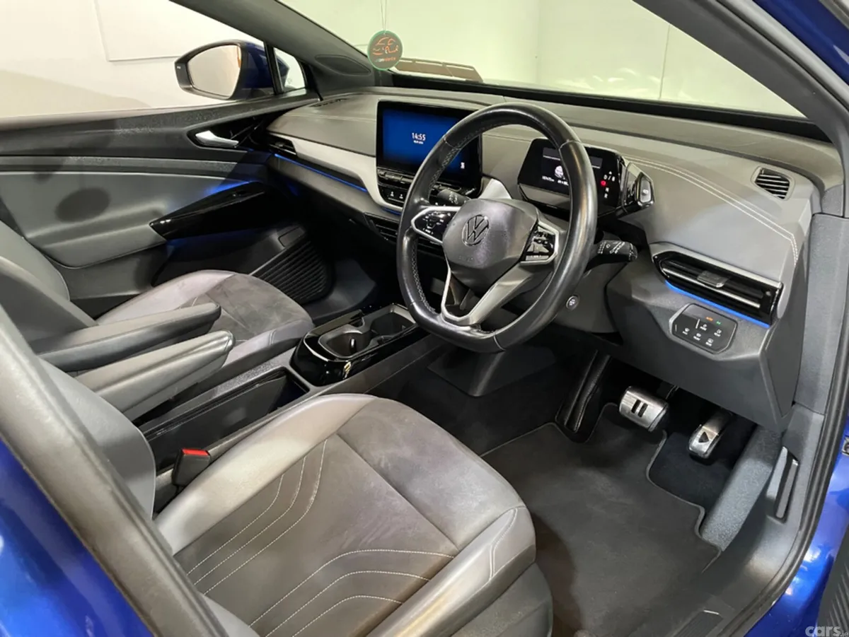Volkswagen ID.4 Estate, Electric, 2023, Blue