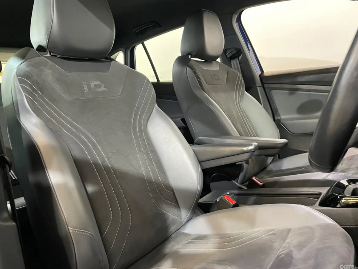 Volkswagen ID.4 Estate, Electric, 2023, Blue