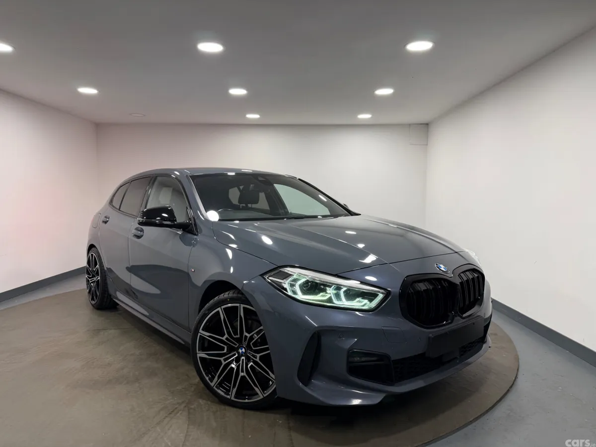 BMW 1-Series Hatchback, Diesel, 2022, Grey