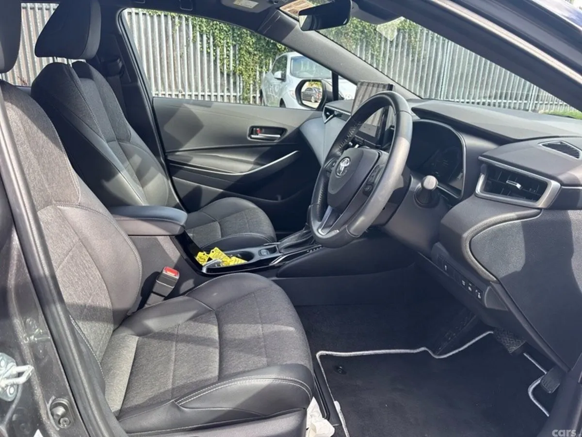 Toyota Corolla Hatchback, Petrol Hybrid, 2025, Grey
