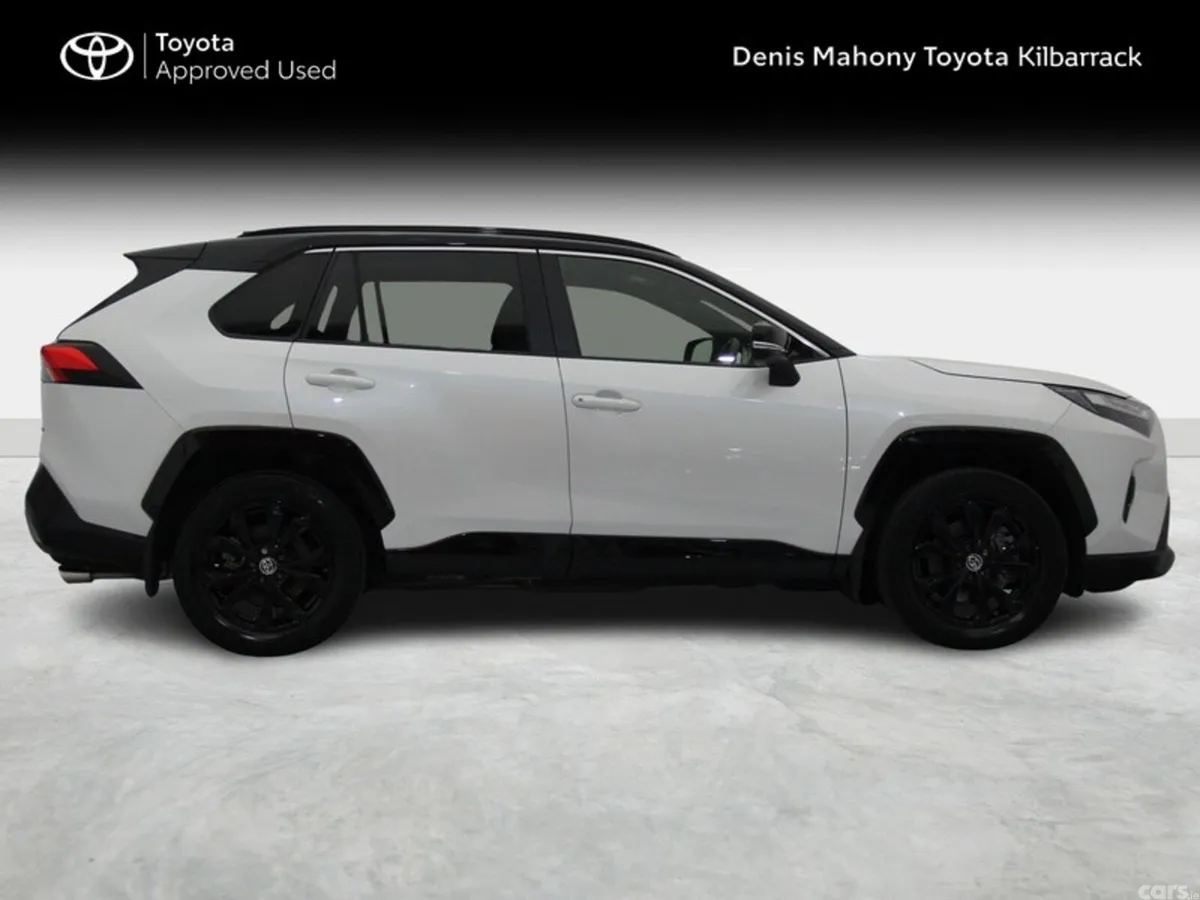 Toyota RAV4 SUV, Petrol Hybrid, 2022, White