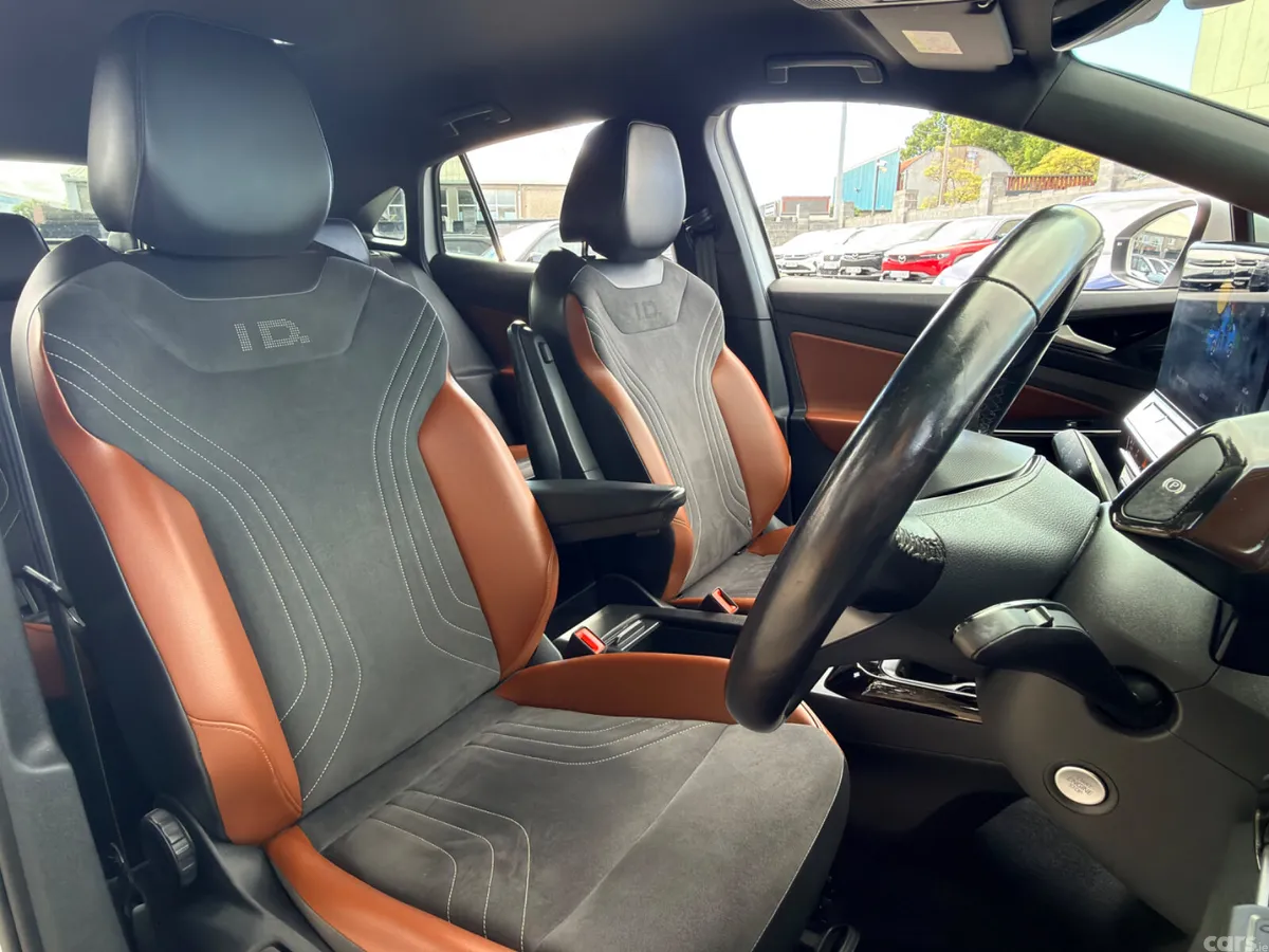 Volkswagen ID.5 Estate, Electric, 2023, White