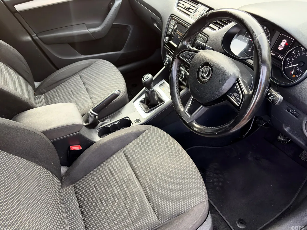 Skoda Octavia Hatchback, Diesel, 2015, Blue