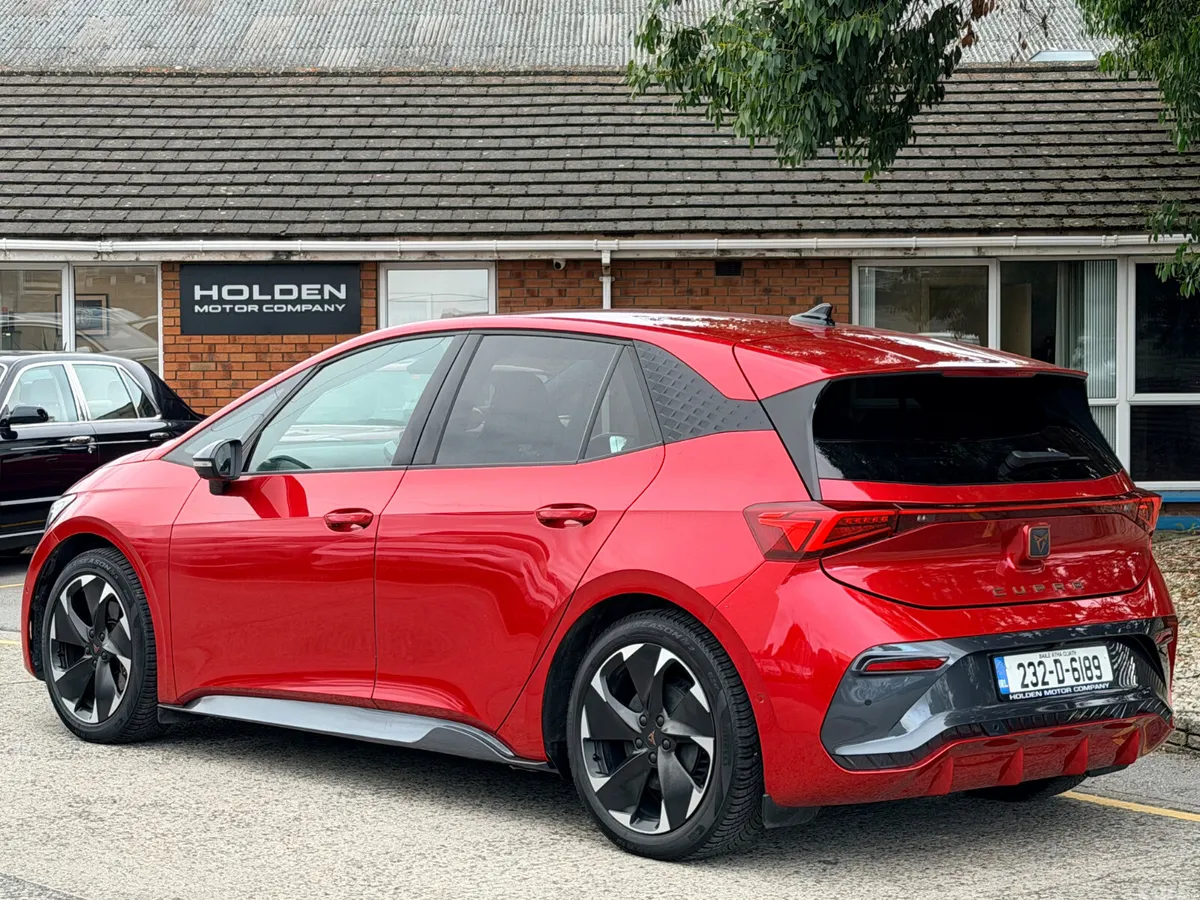 Cupra Born Estate, Electric, 2023, Red