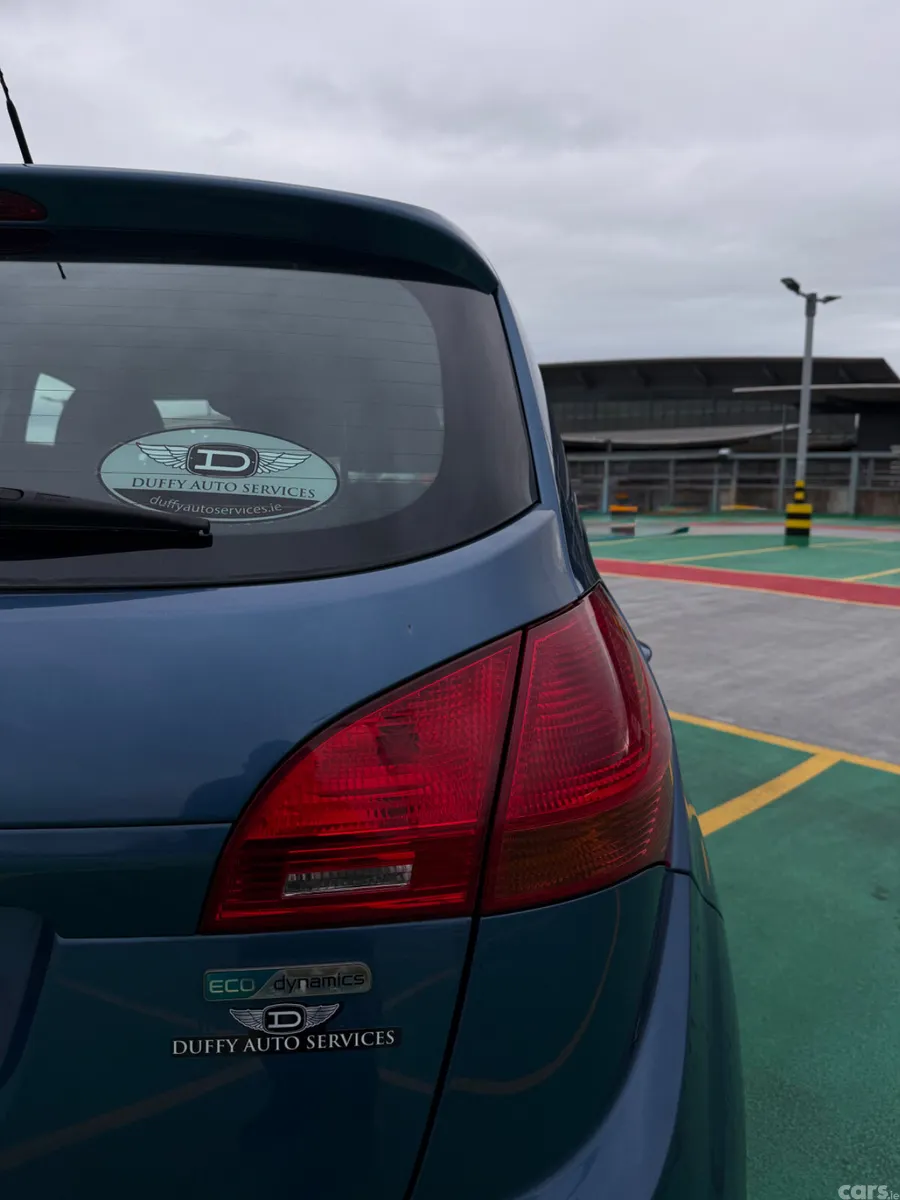 Kia Venga MPV, Petrol, 2014, Blue