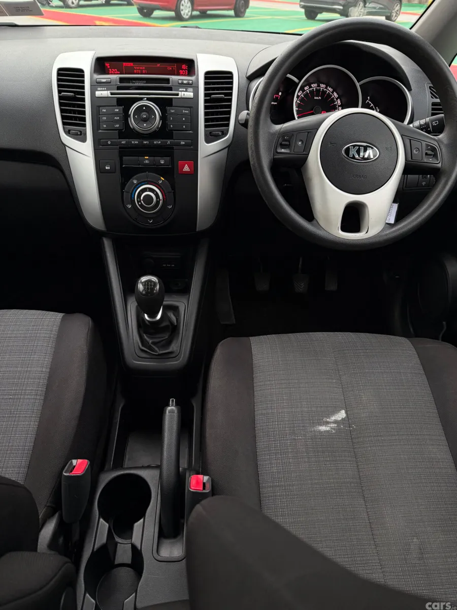 Kia Venga MPV, Petrol, 2014, Blue