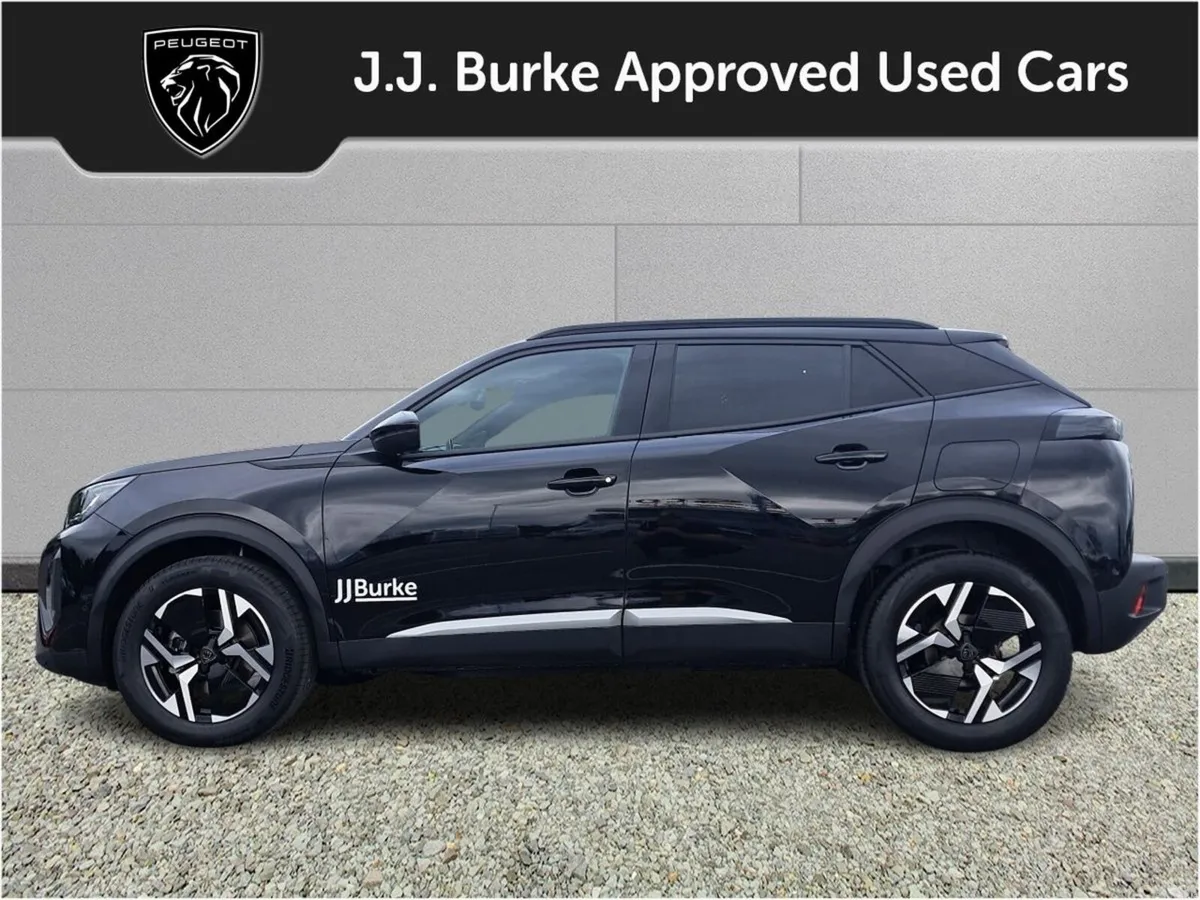 Peugeot 2008 MPV, Petrol Hybrid, 2026, Black