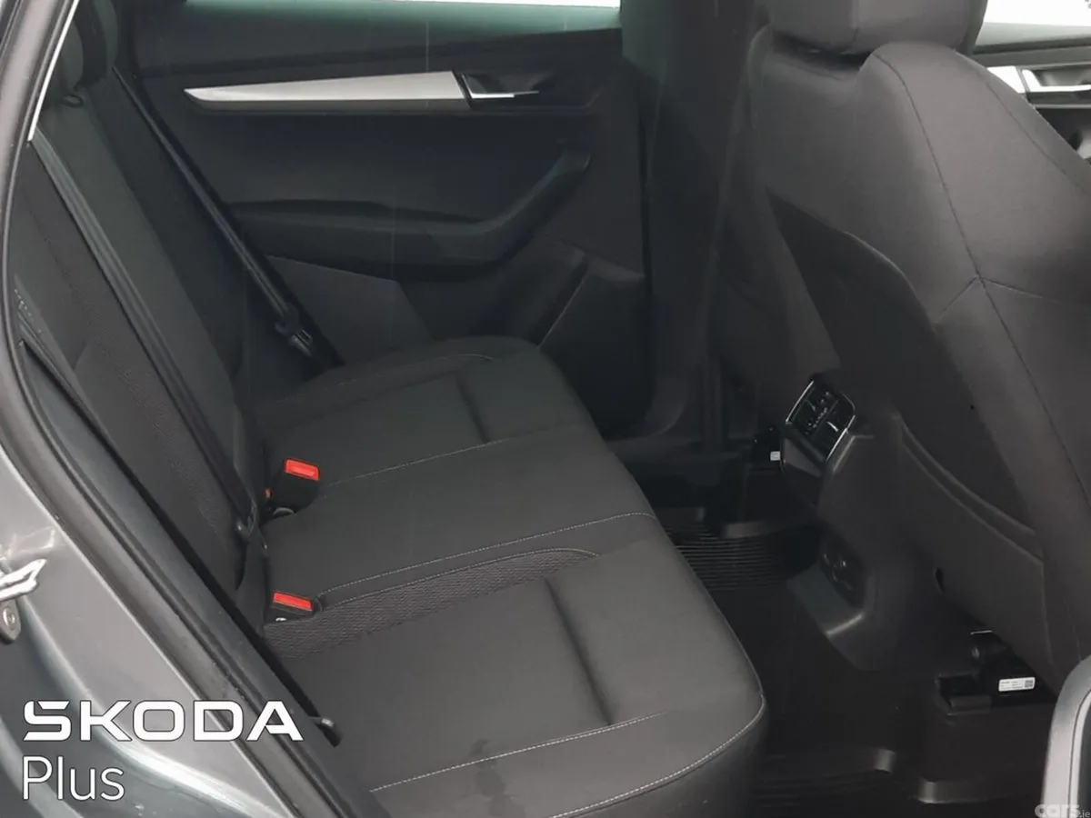 Skoda Karoq SUV, Diesel, 2024, Grey