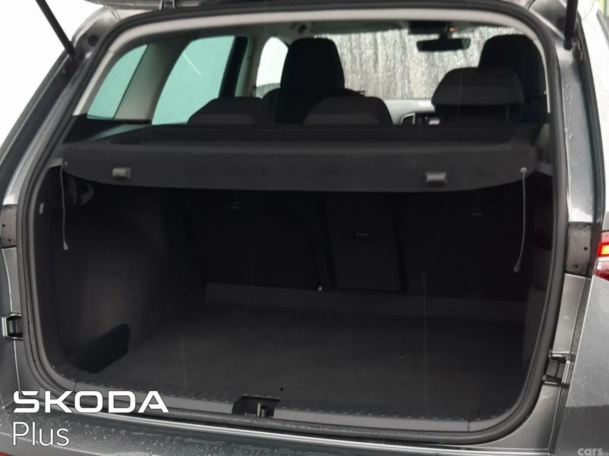 Skoda Karoq SUV, Diesel, 2024, Grey