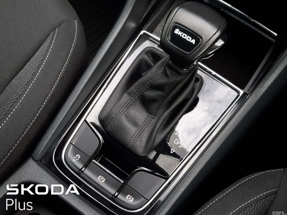 Skoda Karoq SUV, Diesel, 2024, Black