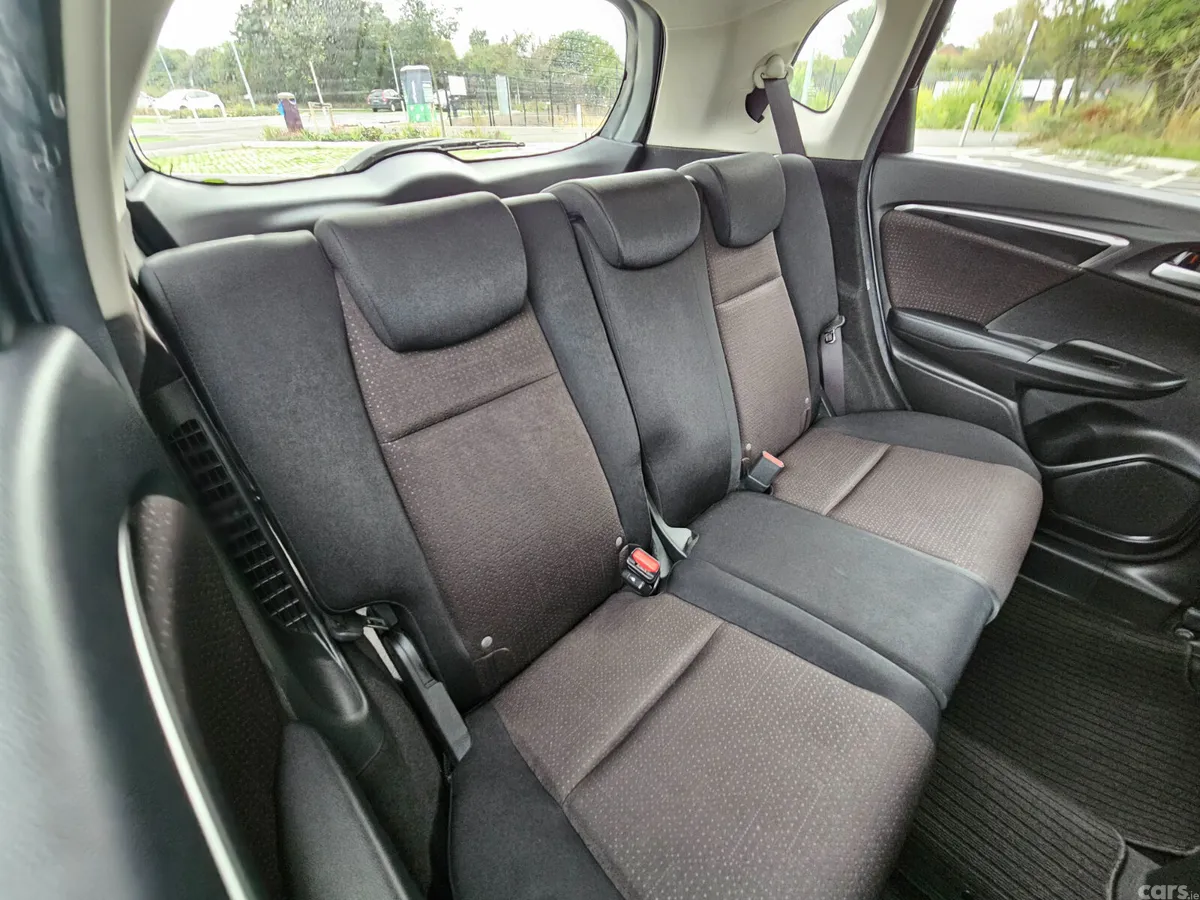 Honda Fit Hatchback, Petrol Hybrid, 2014, Silver