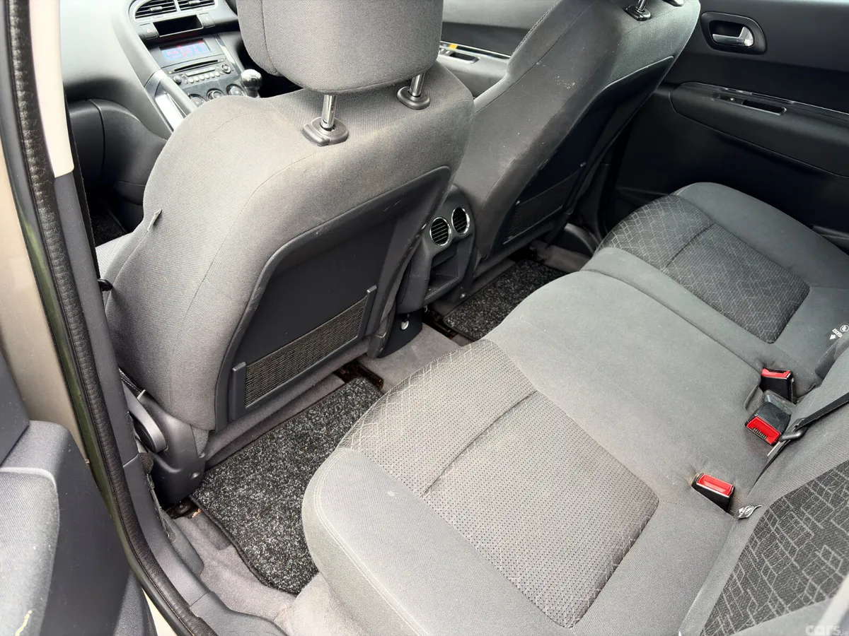Peugeot 3008 SUV, Diesel, 2015, Grey