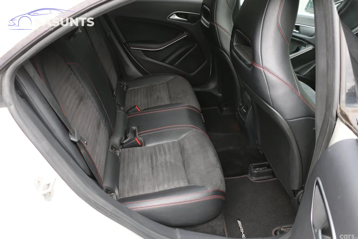 Mercedes-Benz CLA Saloon, Diesel, 2013, White