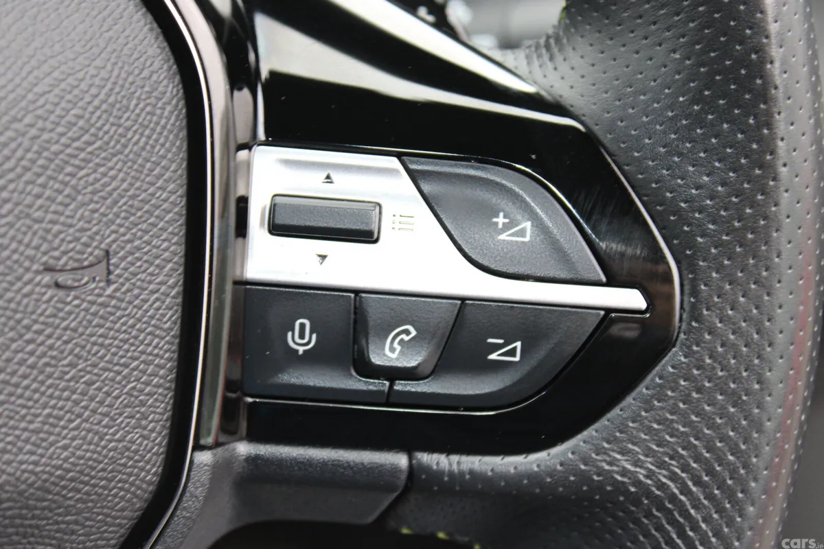 Peugeot 308 Estate, Diesel, 2024, Grey