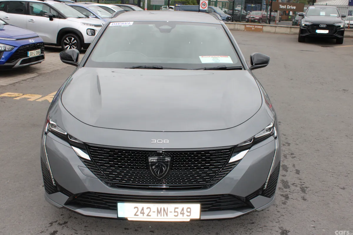Peugeot 308 Estate, Diesel, 2024, Grey