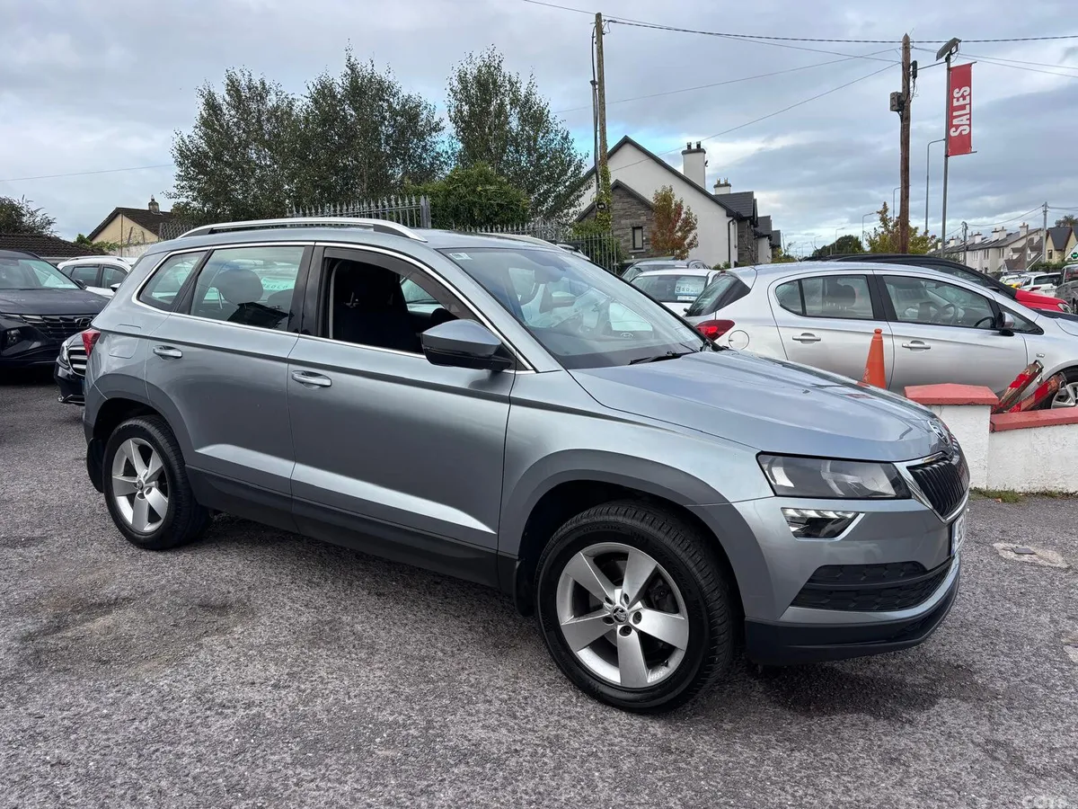 Skoda Karoq SUV, Diesel, 2019, Grey