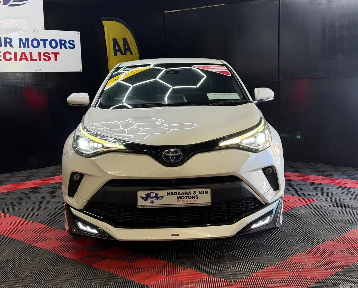 Toyota C-HR Hatchback, Petrol Hybrid, 2019, White