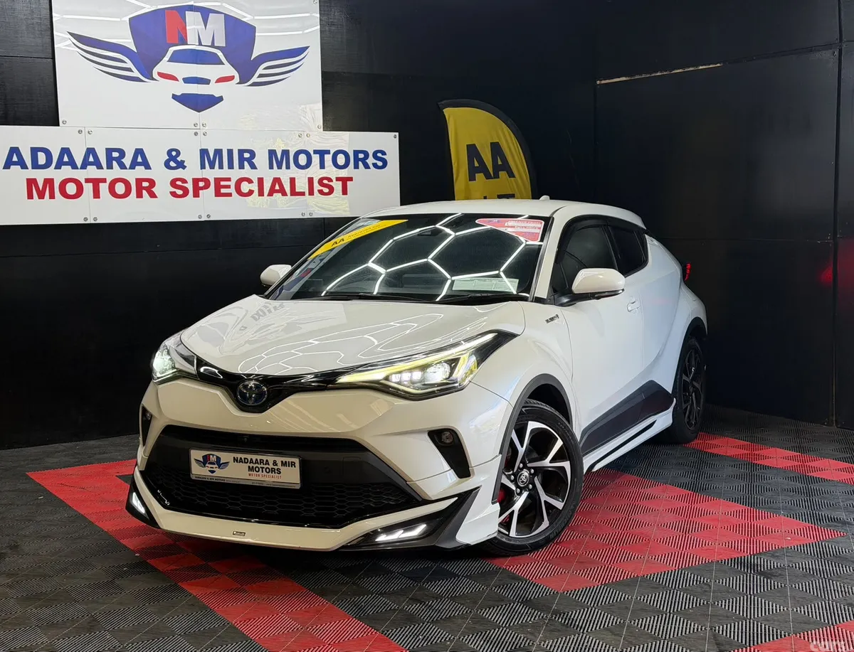Toyota C-HR Hatchback, Petrol Hybrid, 2019, White