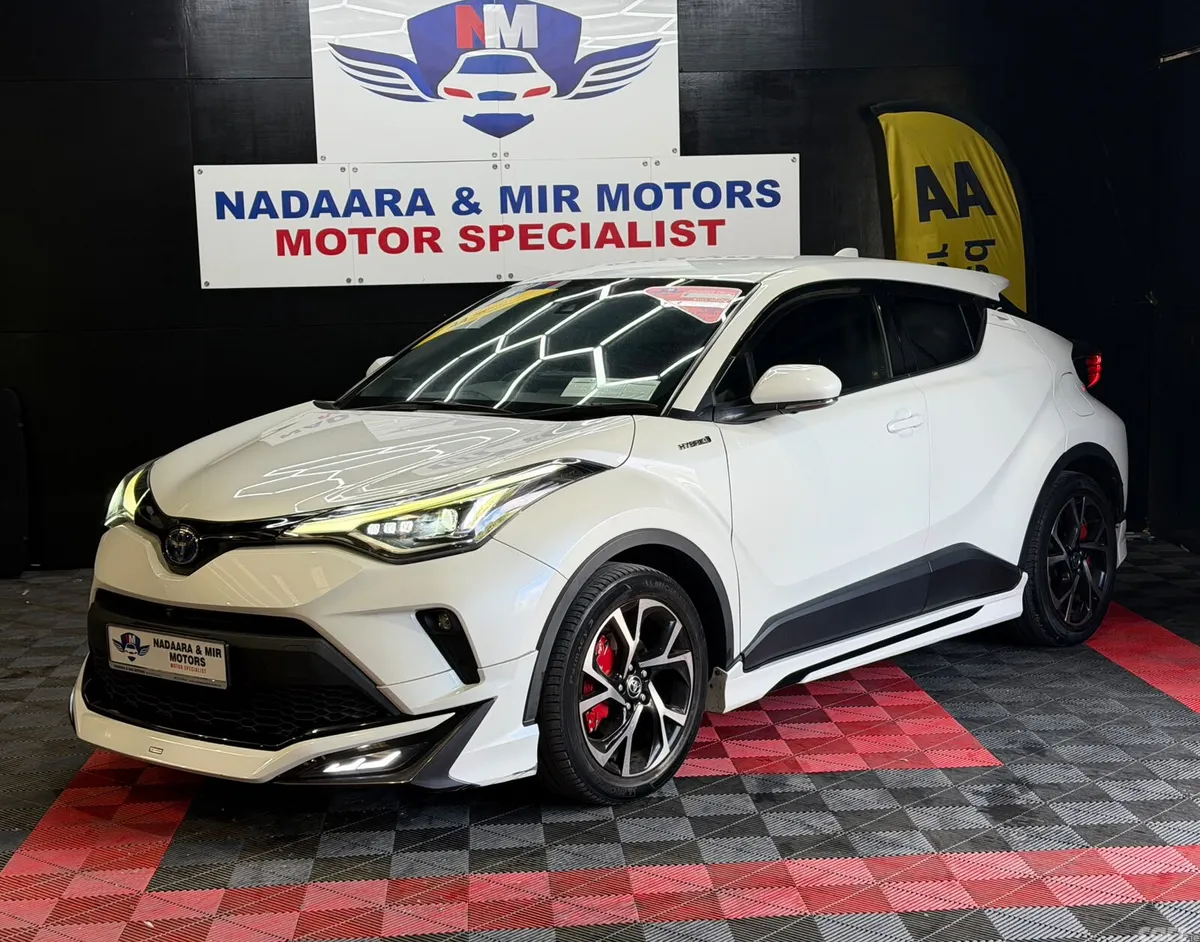 Toyota C-HR Hatchback, Petrol Hybrid, 2019, White