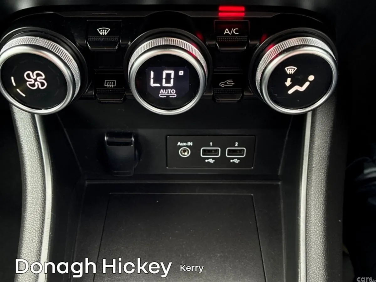 Renault Captur Hatchback, Diesel, 2021, Black