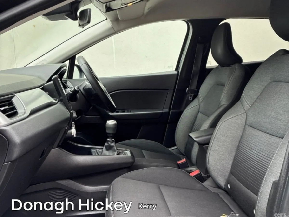 Renault Captur Hatchback, Diesel, 2021, Black