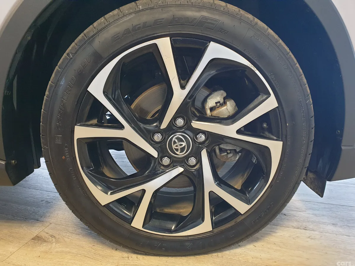 Toyota C-HR Hatchback, Petrol Hybrid, 2019, Grey