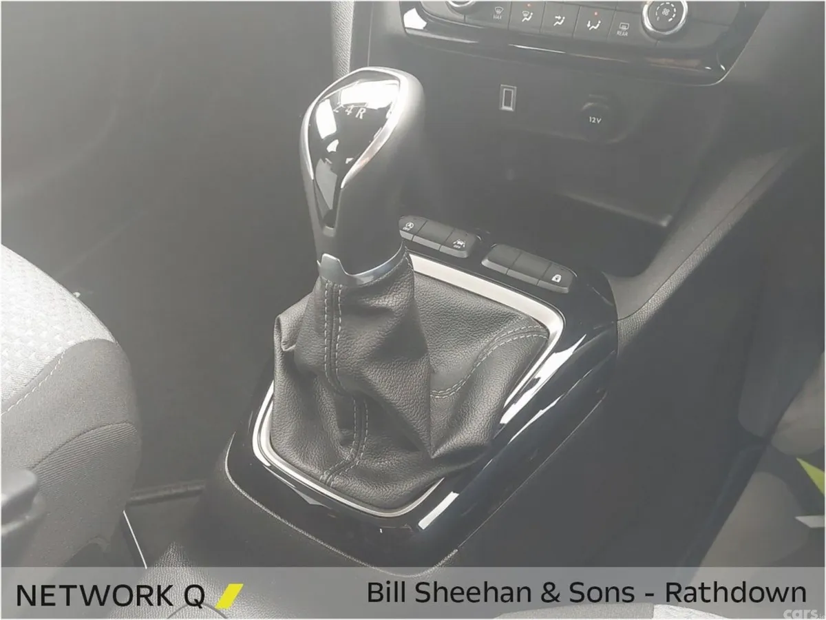 Opel Corsa Hatchback, Petrol, 2025, Silver