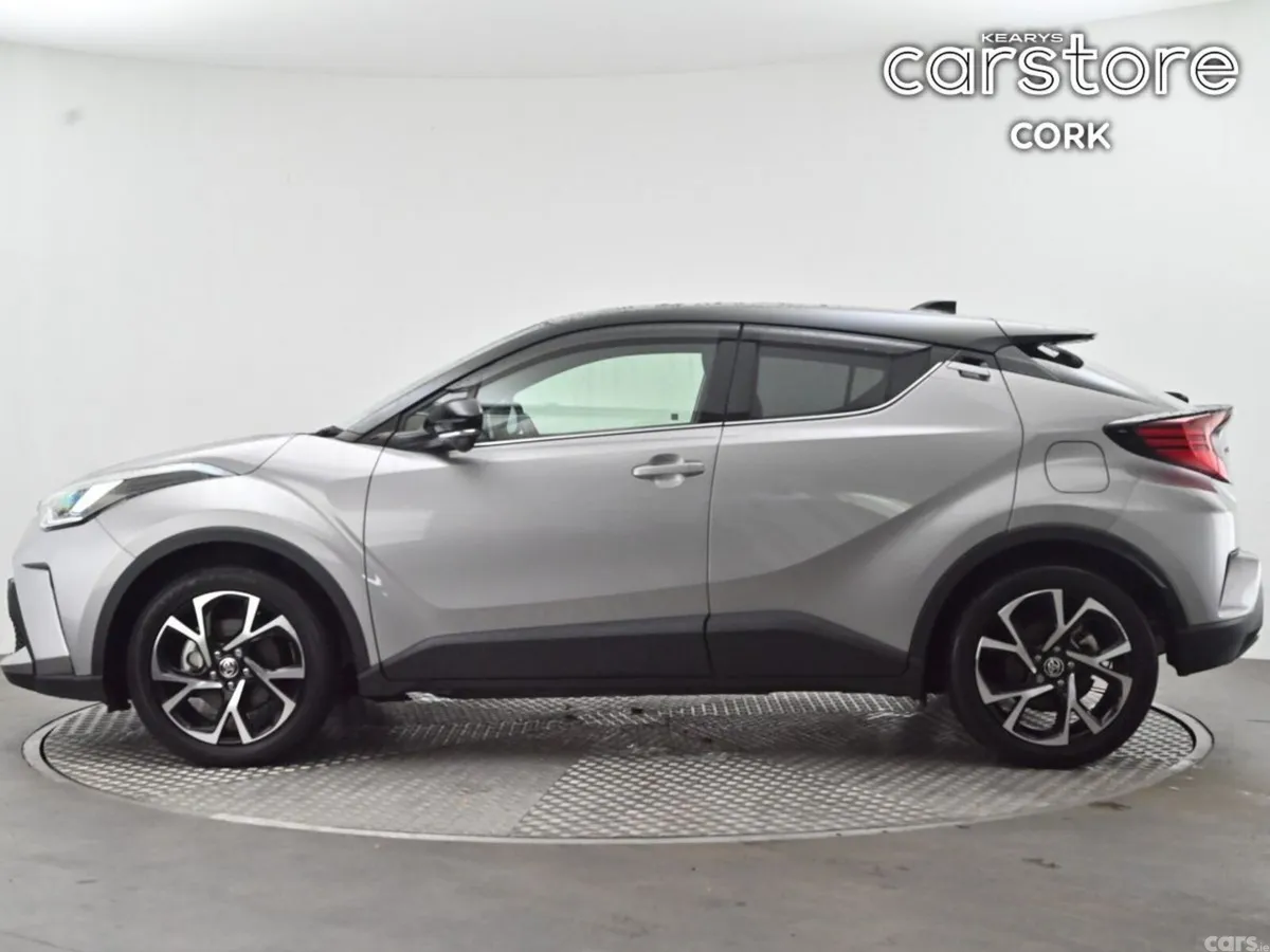 Toyota C-HR SUV, Petrol Hybrid, 2023, Grey