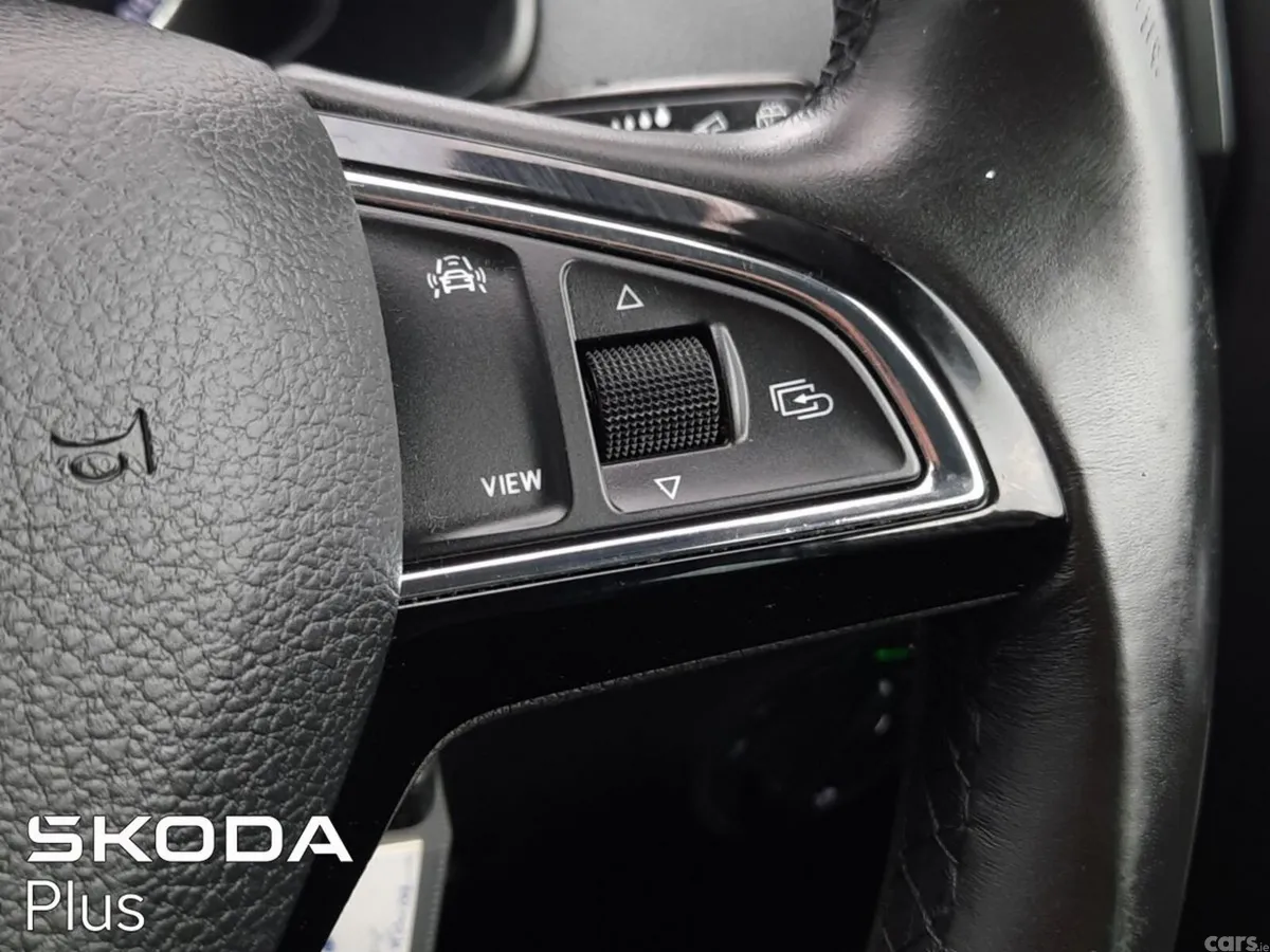 Skoda Karoq SUV, Diesel, 2019, Silver