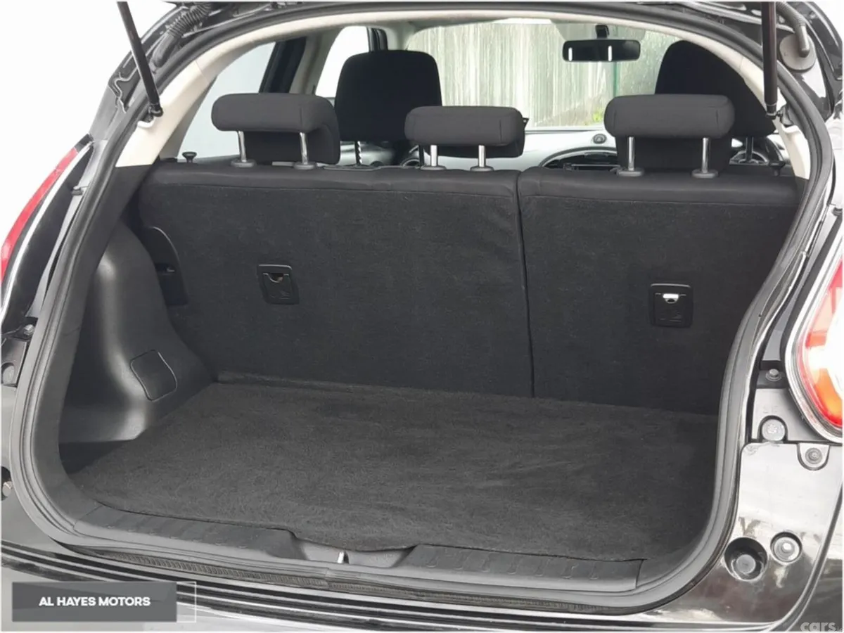 Nissan Juke SUV, Diesel, 2018, Black