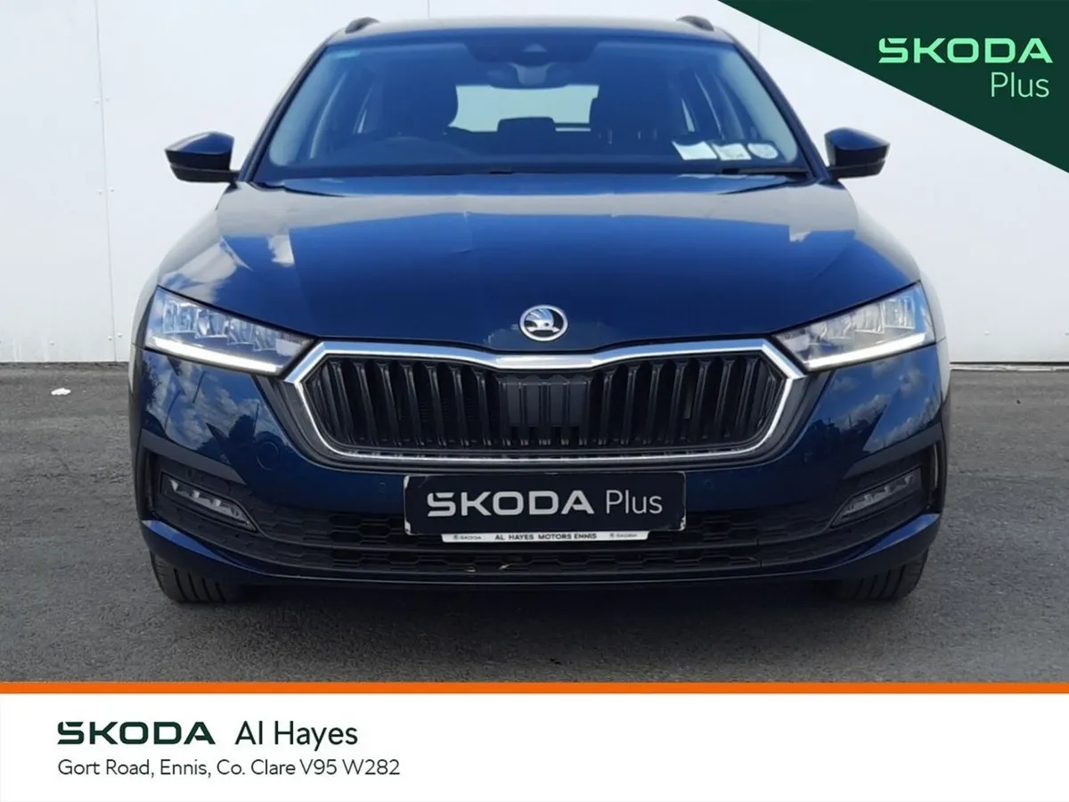Skoda Octavia Estate, Diesel, 2024, Blue