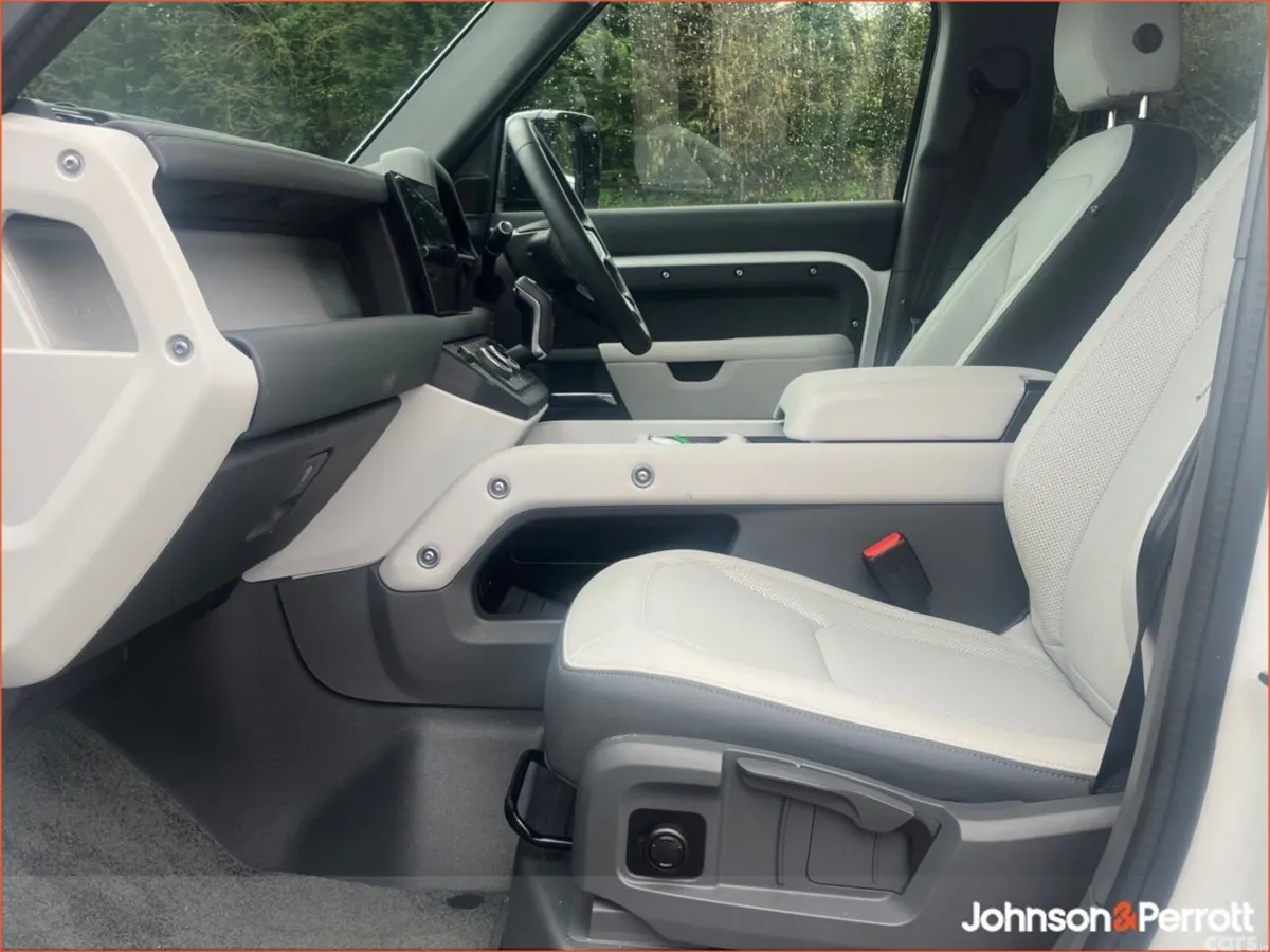 Land Rover Defender SUV, Petrol Plug-in Hybrid, 2025, White