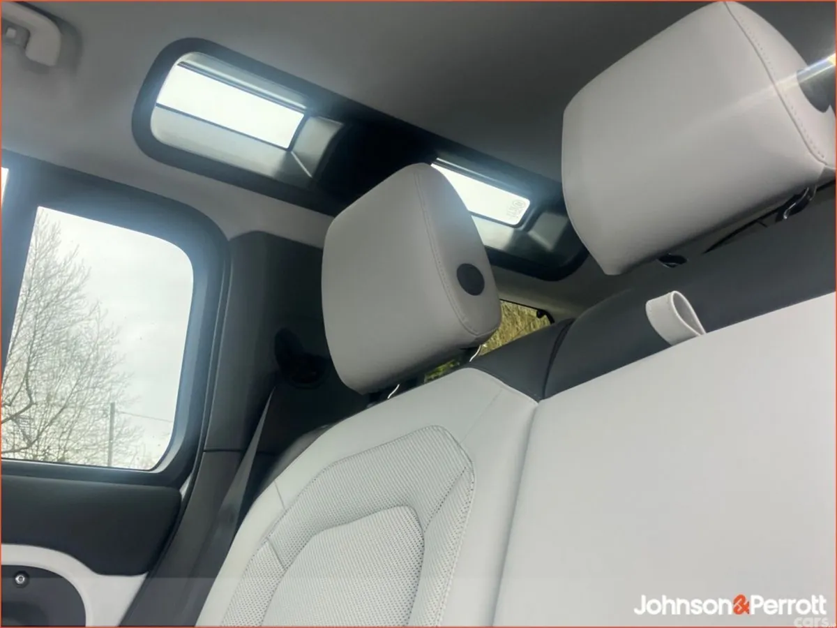 Land Rover Defender SUV, Petrol Plug-in Hybrid, 2025, White